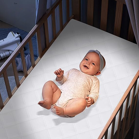 crib mattress protector